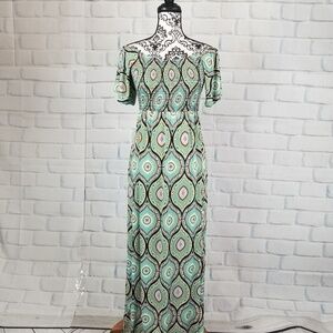 Magic stretch knit geo print size s maxi dress